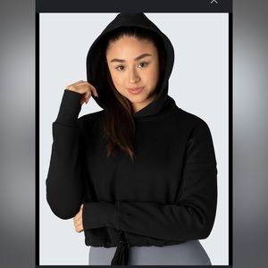 NWT SHEFIT BLACK FLEECE COMFORT CROPPED HOODIE SIZE XS